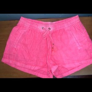 Lilly Pulitzer pink shorts size small